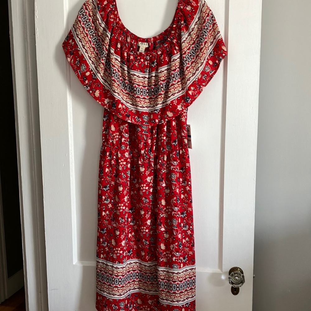 Women’s Floral Dress.